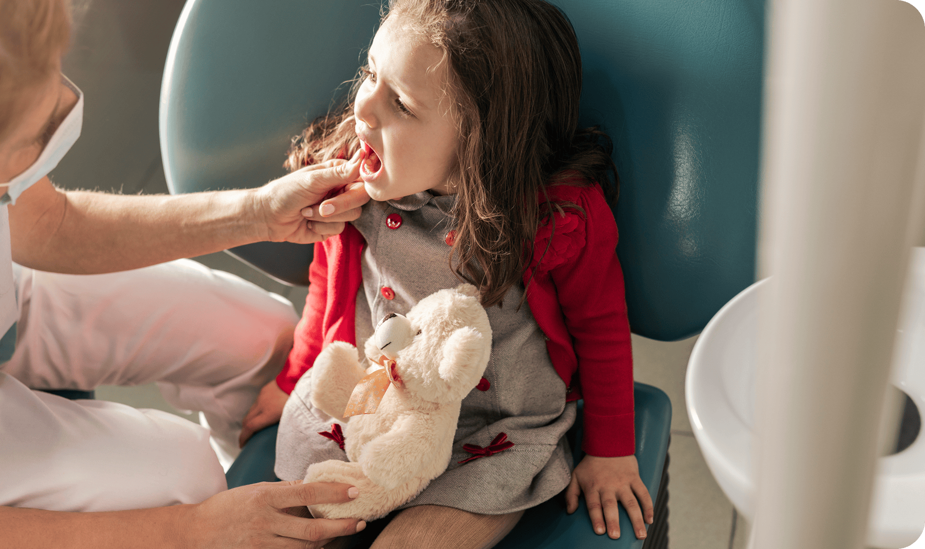 전문의의 세심한 진료